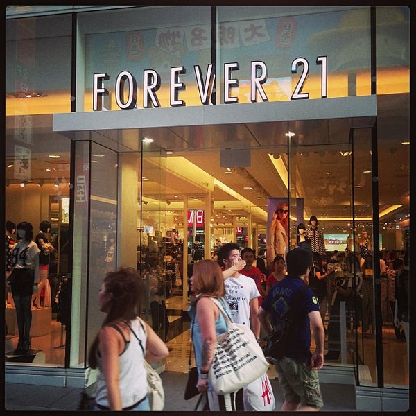 Photos At Forever 21 Now Closed 道頓堀 1 Tip From 1694 Visitors