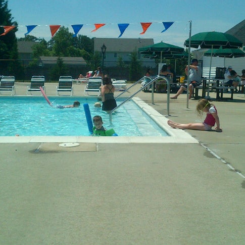 pebble creek pool