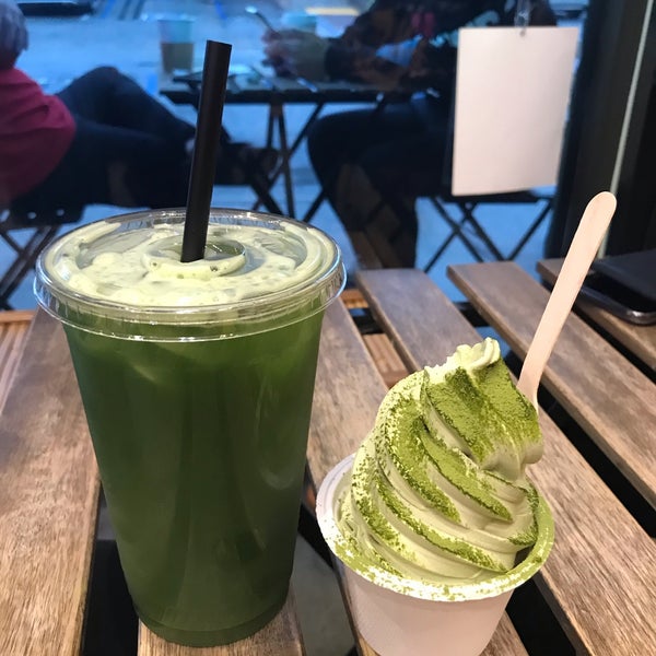 Photo taken at Tea Master Matcha Cafe and Green Tea Shop by Steven C. on 1/6/2019