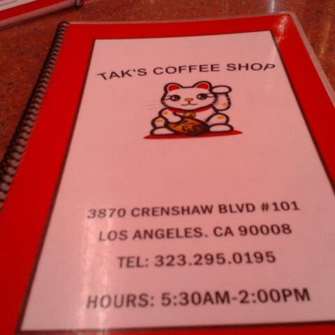 Foto tirada no(a) Tak&#39;s Coffee Shop por Danielle C. em 12/22/2012