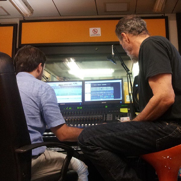 Foto scattata a Studio B Recording da Studio B Recording il 10/24/2013