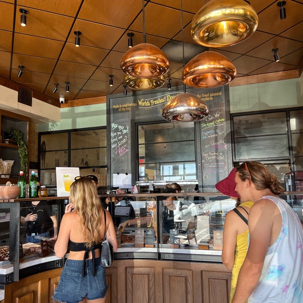 8/28/2022 tarihinde Diana C.ziyaretçi tarafından Sidecar Doughnuts &amp; Coffee'de çekilen fotoğraf