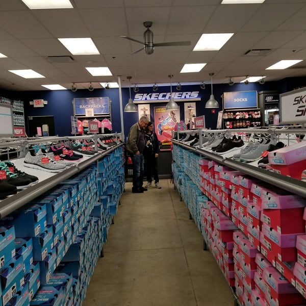 skechers shoes outlet