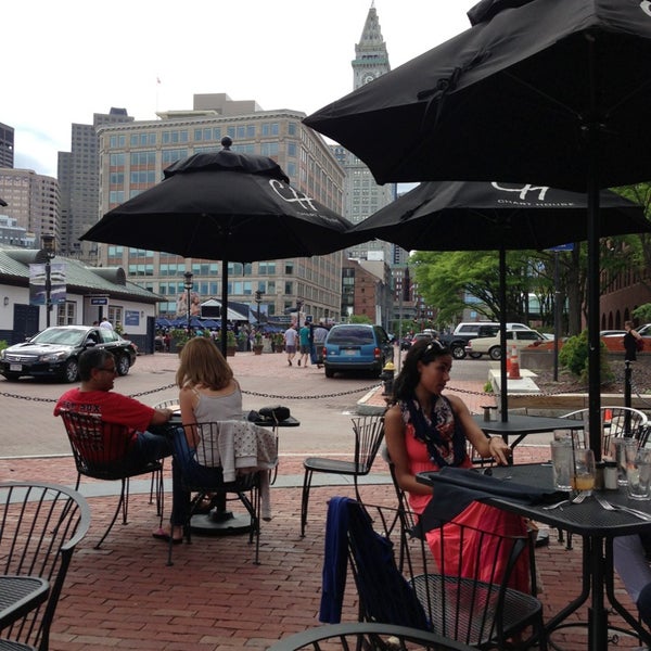 Photos at Chart House Restaurant Waterfront 60 Long Wharf