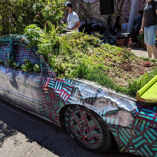 Photos At Grey Gardens Kensington Market 9 Tips From 275 Visitors