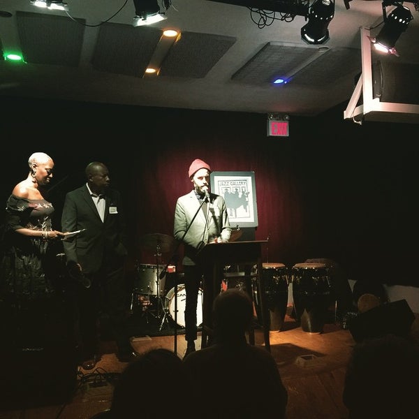 Foto tomada en Jazz Gallery  por Matt el 1/21/2015