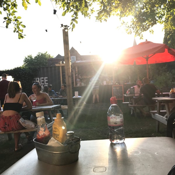 Das Foto wurde bei Free State Kitchen von A Z. am 6/27/2018 aufgenommen