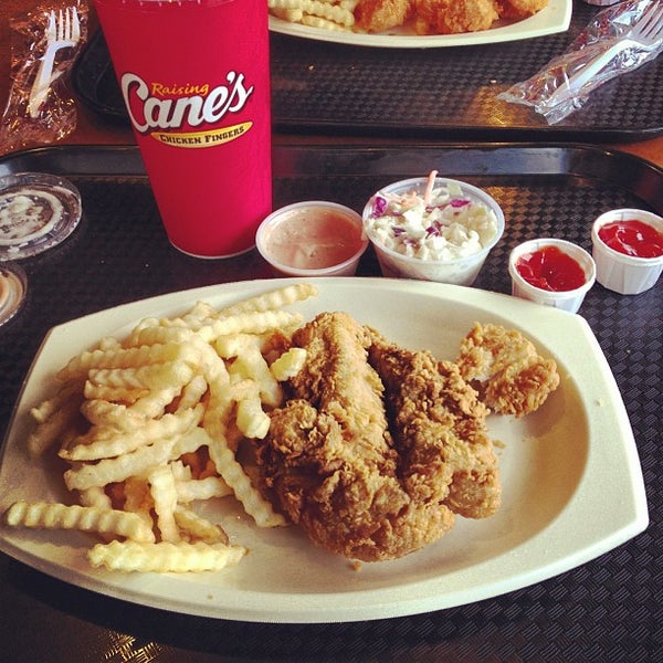 Photo taken at Raising Cane&#39;s Chicken Fingers by Yoomi P. on 9/29/2012