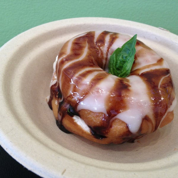 Donut Friend Highland Park 5107 York Blvd