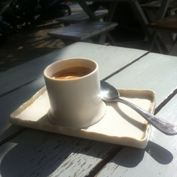 Foto tirada no(a) DROP. The Coffee Spot por Julz M. em 5/1/2013