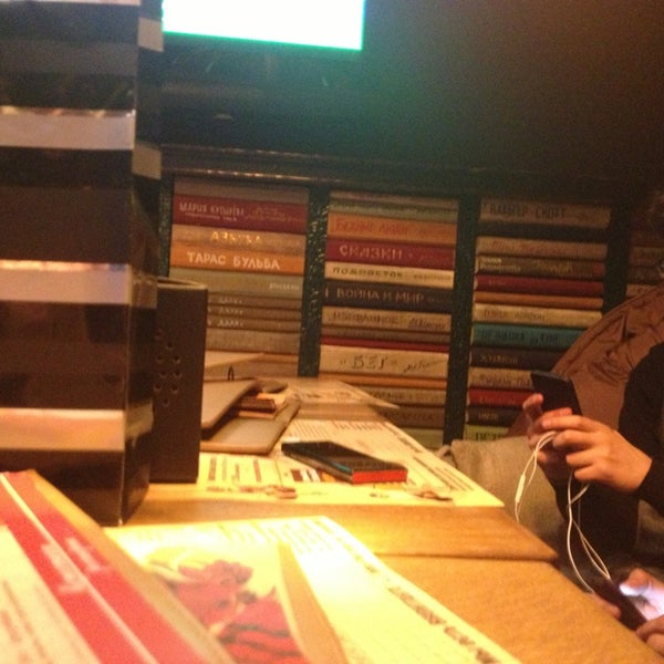 3/12/2013にЮлияがАрт-кафе «Керосинка»で撮った写真