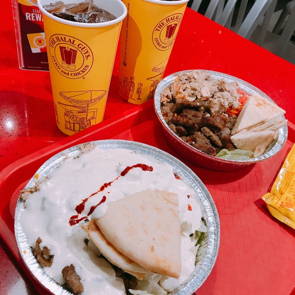 Photo taken at The Halal Guys by Helen C. on 4/21/2017