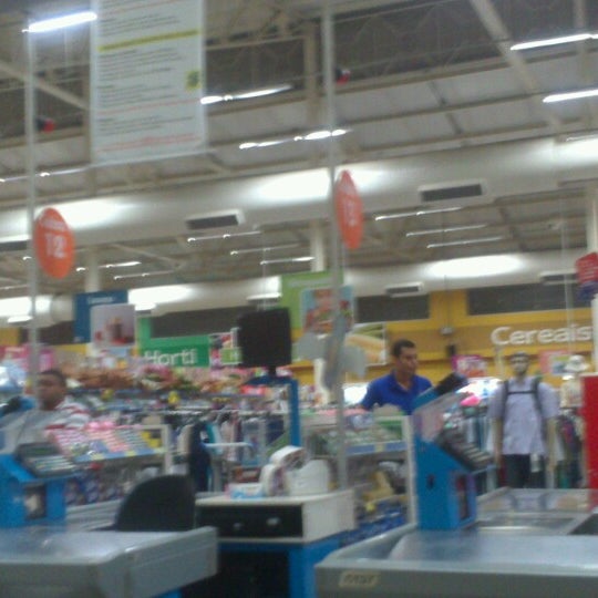 Foto tirada no(a) Comercial Carvalho - Centro - Caxias/MA por Débora J. em 2/17/2013