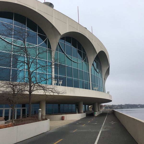 Photo taken at Monona Terrace Community and Convention Center by louda b. on 12/22/2017
