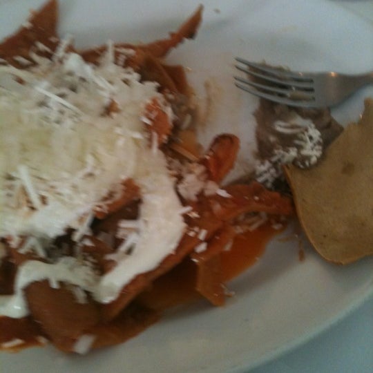 Снимок сделан в Restaurante Las Carolinas пользователем Miguel S. 11/2/2012