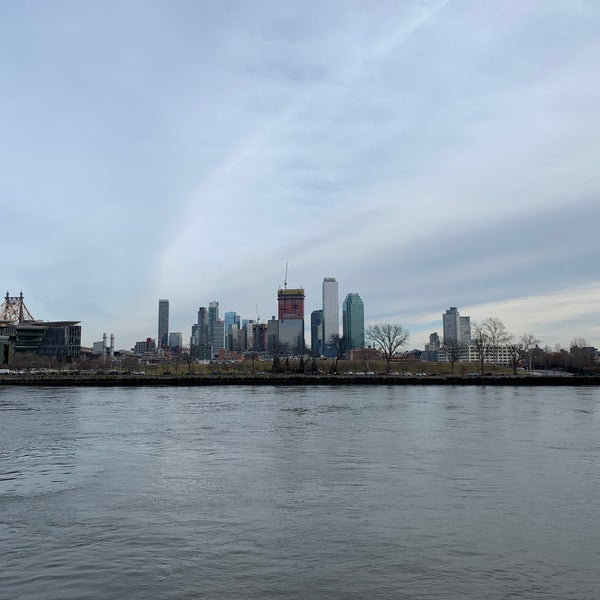 1/12/2024 tarihinde Robert R.ziyaretçi tarafından New York City'de çekilen fotoğraf