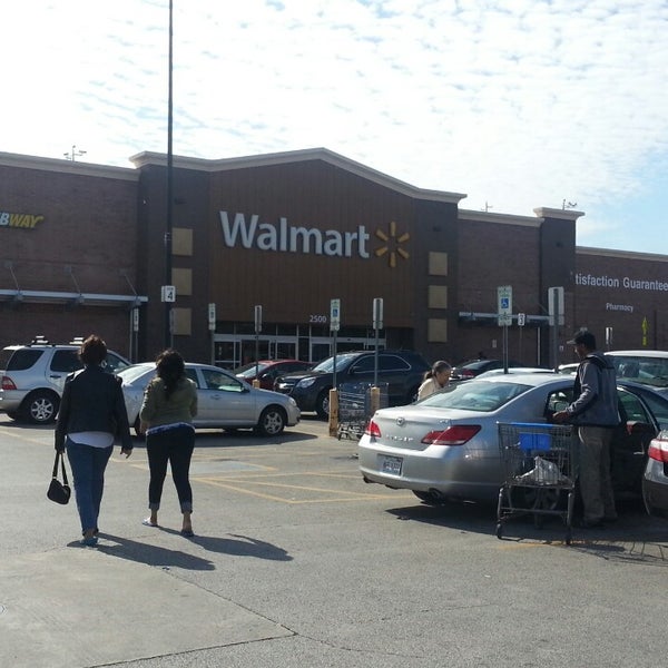 Photos at Walmart Supercenter Evergreen Park, IL