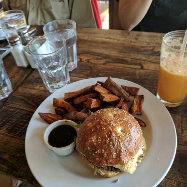 Really liked the Zen Burger. I don't always love veggie burgers but this is   the best I've had around Boston area.