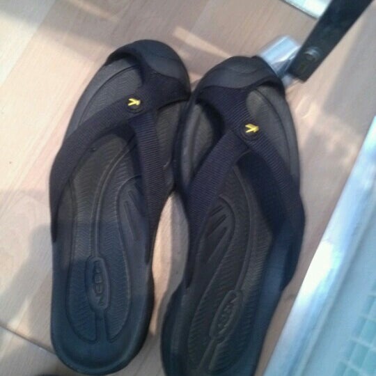 Keen Shoe Store in Toronto