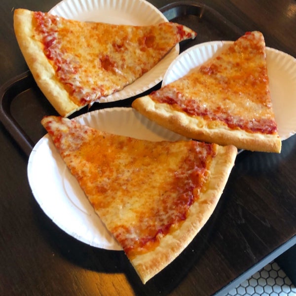 Anthony's Pizza and Pasta Pizzeria in Hale