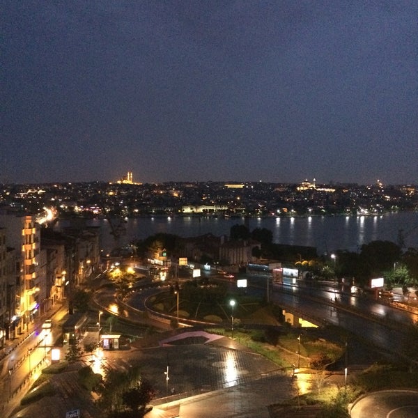 Das Foto wurde bei Daru Sultan Hotels Galata von Çağdaş K. am 6/17/2017 aufgenommen