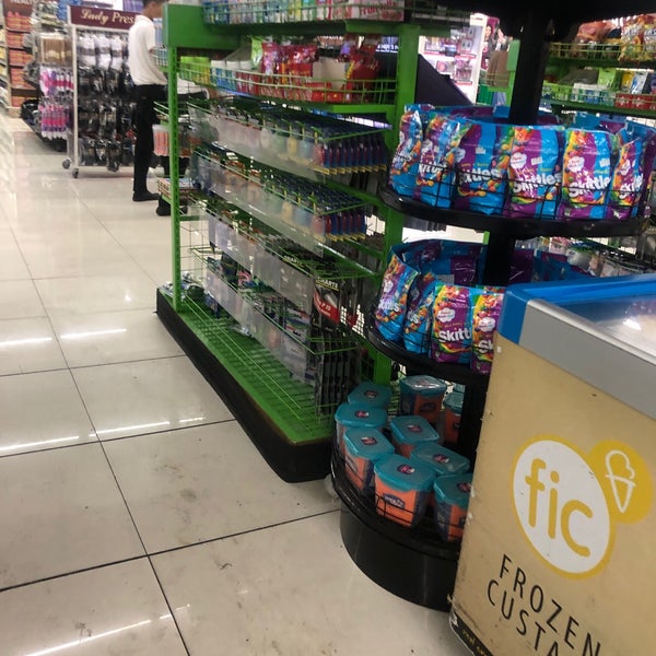 Photo taken at Pioneer Centre Supermart by Elbert L. on 4/6/2019