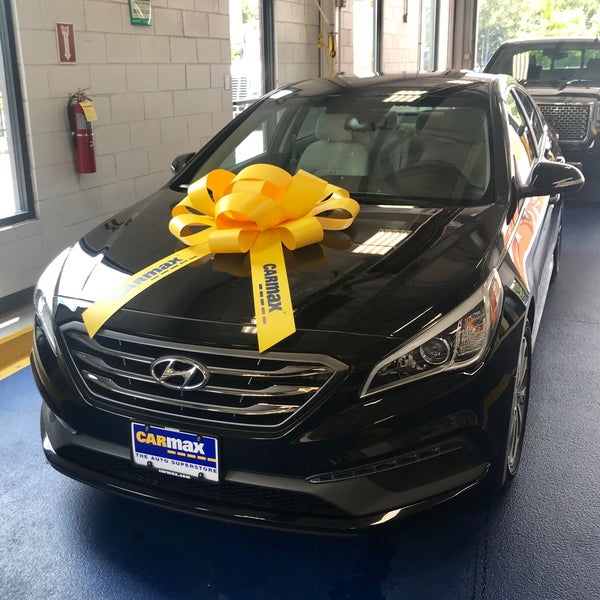 CarMax Roswell'de Auto Dealership