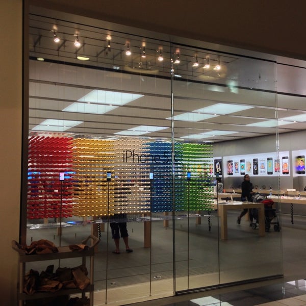 Photos at Apple Santa Rosa Plaza Mobile Phone Shop