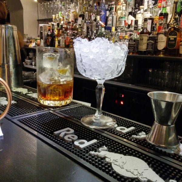 12/22/2014 tarihinde cixxziyaretçi tarafından The Balance Cocktail Bar'de çekilen fotoğraf