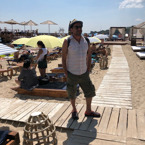 Снимок сделан в OTRADA Beach Club пользователем Özkan T. 7/20/2018