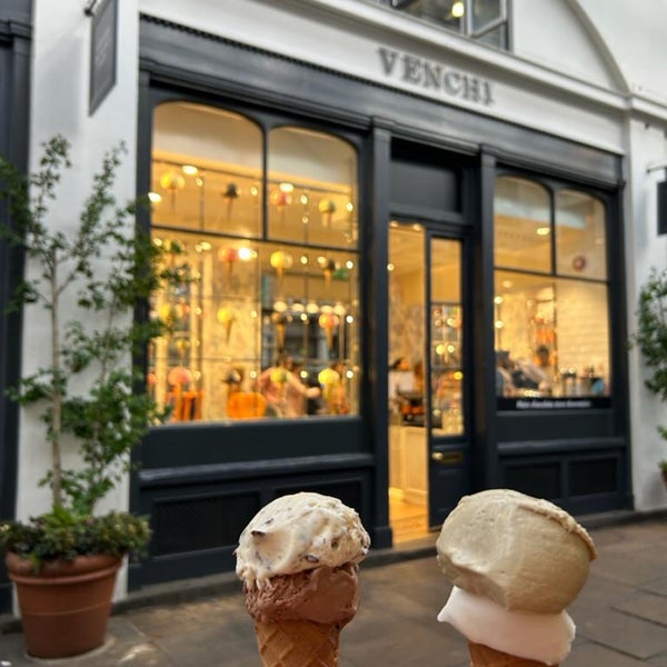 Venchi Gelato Shop in City of Westminster