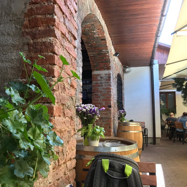 9/3/2018 tarihinde Mîrzac I.ziyaretçi tarafından Café Bulgakov'de çekilen fotoğraf