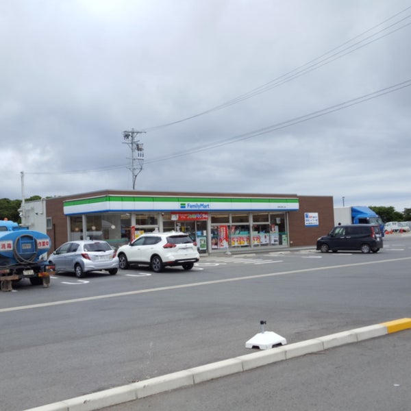 Photos At ファミリーマート 田原赤羽根lb店 Convenience Store In 田原市