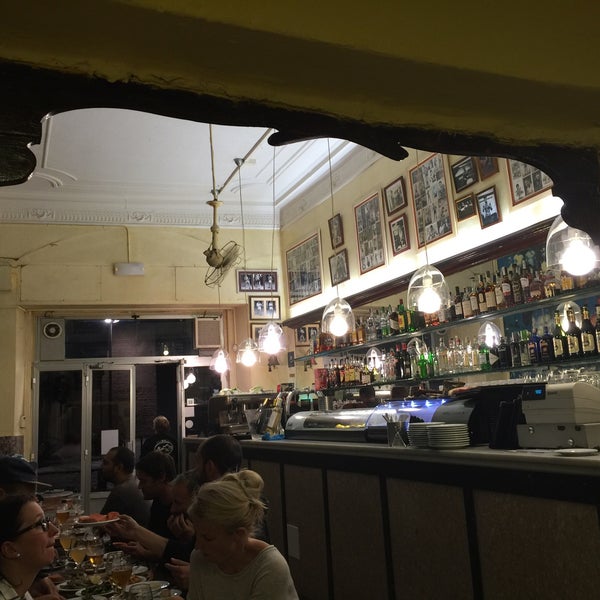 9/30/2015にLim C.がMundial Barで撮った写真