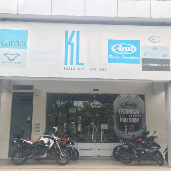 Arai Helmet Specialist - Toko Sepeda 