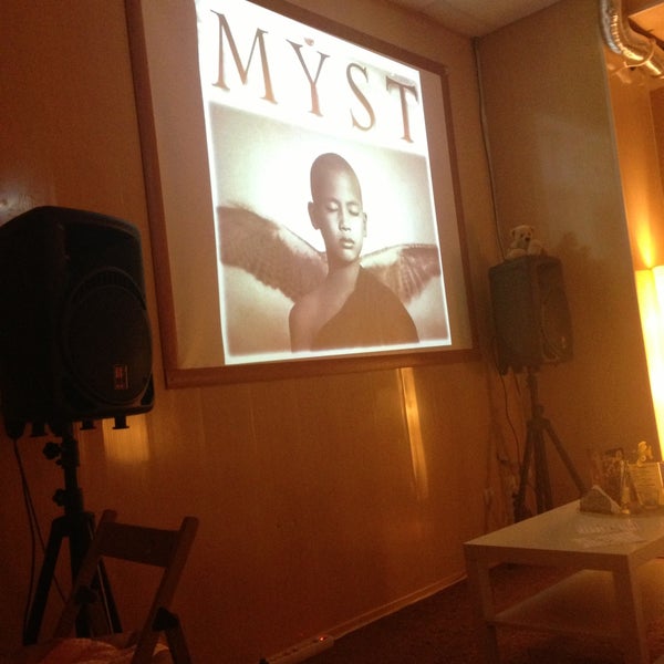 Foto diambil di MYST oleh KrisKis💜 pada 5/10/2013