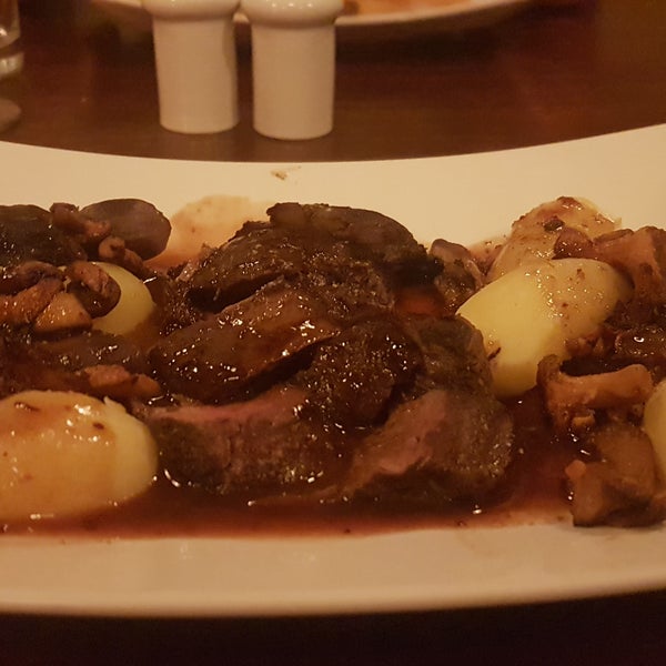Amazing duck confit, and perfect venison with mushrooms/sweet wine sauce - great service too!
