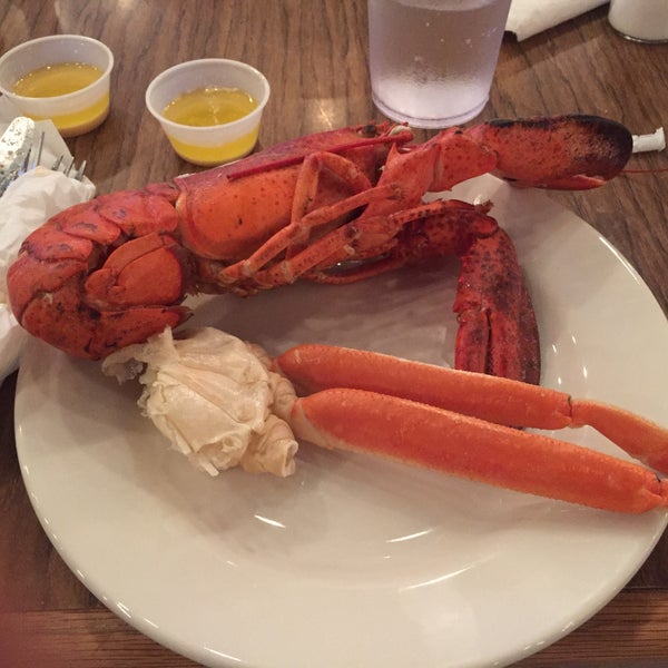 Foto tirada no(a) Boston Lobster Feast por 4rtu20 .. em 5/13/2016