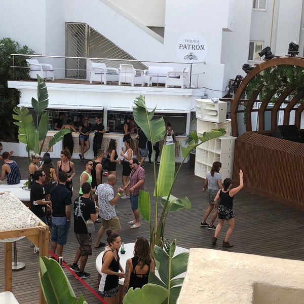 Снимок сделан в Bora Bora Ibiza пользователем KHALE’D🥷🏾 9/15/2018