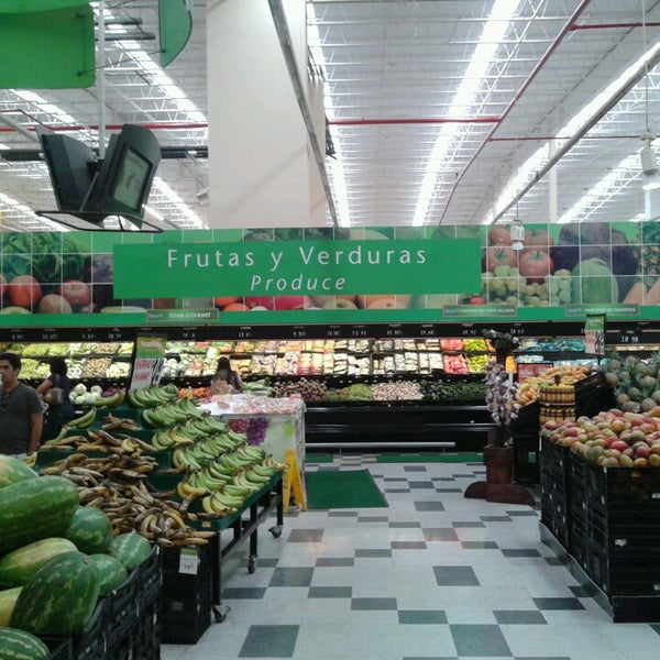 Walmart Cancún, Quintana Roo