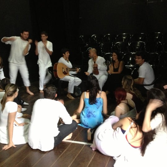 Teatro Escola Macunaíma Santa Cecília R.