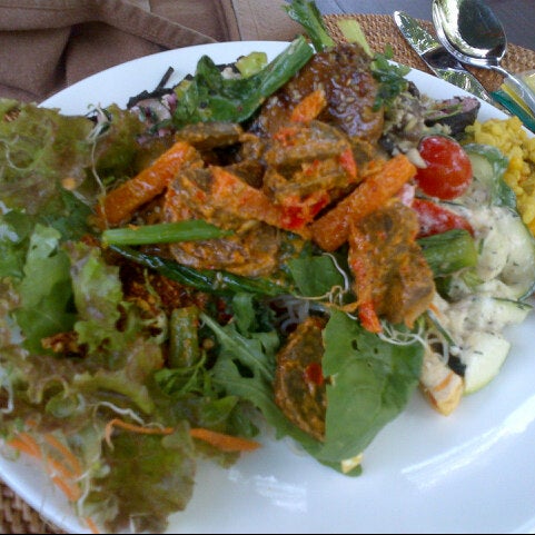 The raw food here is extremely yummy .. And don't forget to order Raw Mango Cheesecake and buy their Live Seed Granola :)