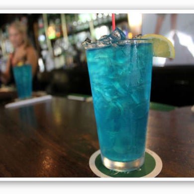 Try the "Blue Molly," a colorful cocktail (with a straw!) made with raspberry vodka, sweet and sour, and Sprite. http://bit.ly/17qLMvj