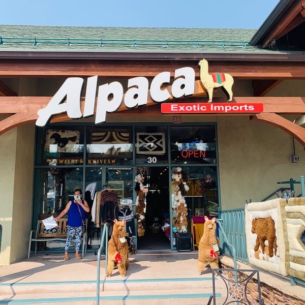 Alpaca Exotic Imports South Lake Tahoe'de Hediyelik Eşya Mağazası