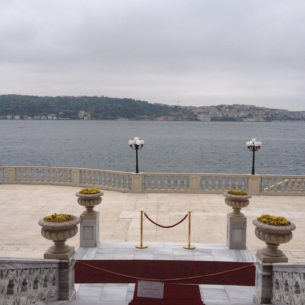 5/7/2013 tarihinde Gökhan U.ziyaretçi tarafından Çırağan Palace Kempinski Istanbul'de çekilen fotoğraf