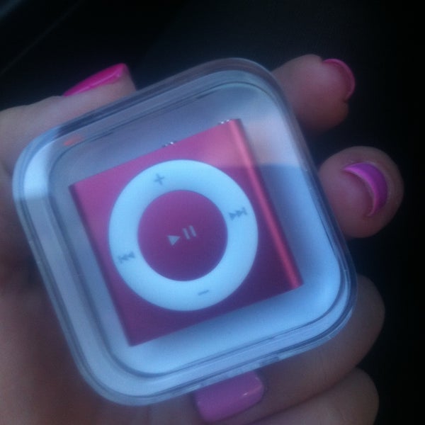 AppleZone (Now Closed) Electronics Store in Округ Волковское