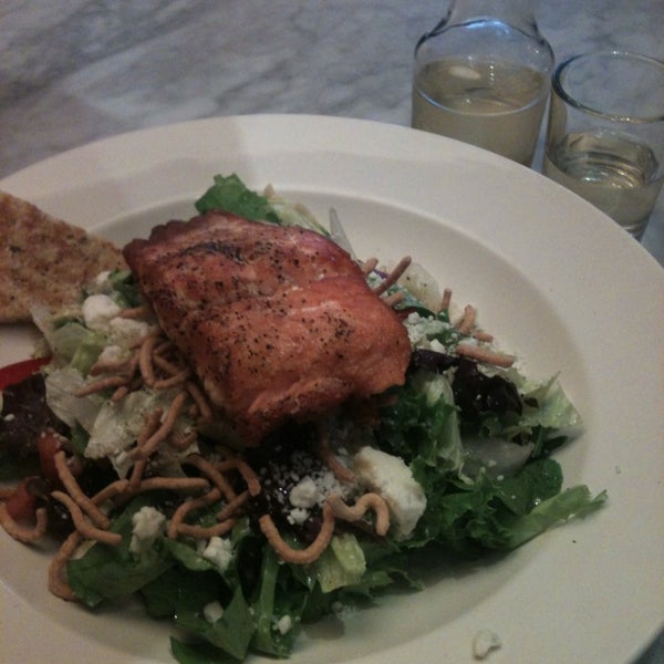 Ask for the Asian salad but substituted the chicken for salmon ... Humm !