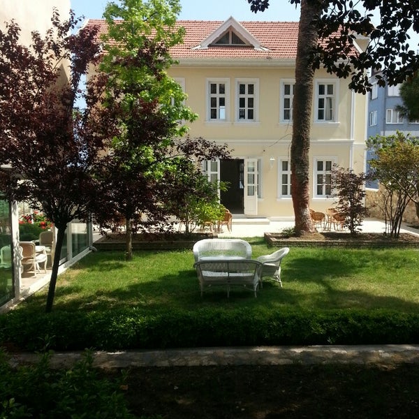 5/7/2013에 Ferit Ü.님이 Green House Konak Otel에서 찍은 사진