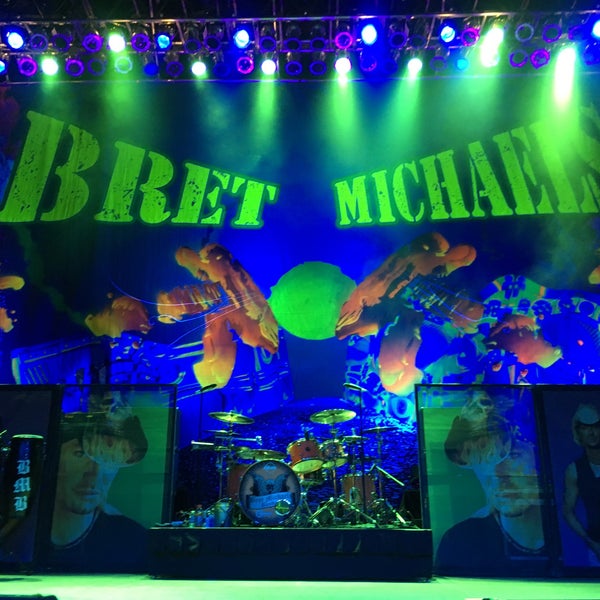 River event. Bishkek park, киргизия, бишкек. River event. River event. Барабаны эстетика.