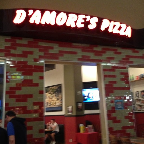D'Amore's Famous Pizza (Now Closed) - 3663 S Las Vegas Blvd, Las Vegas ...